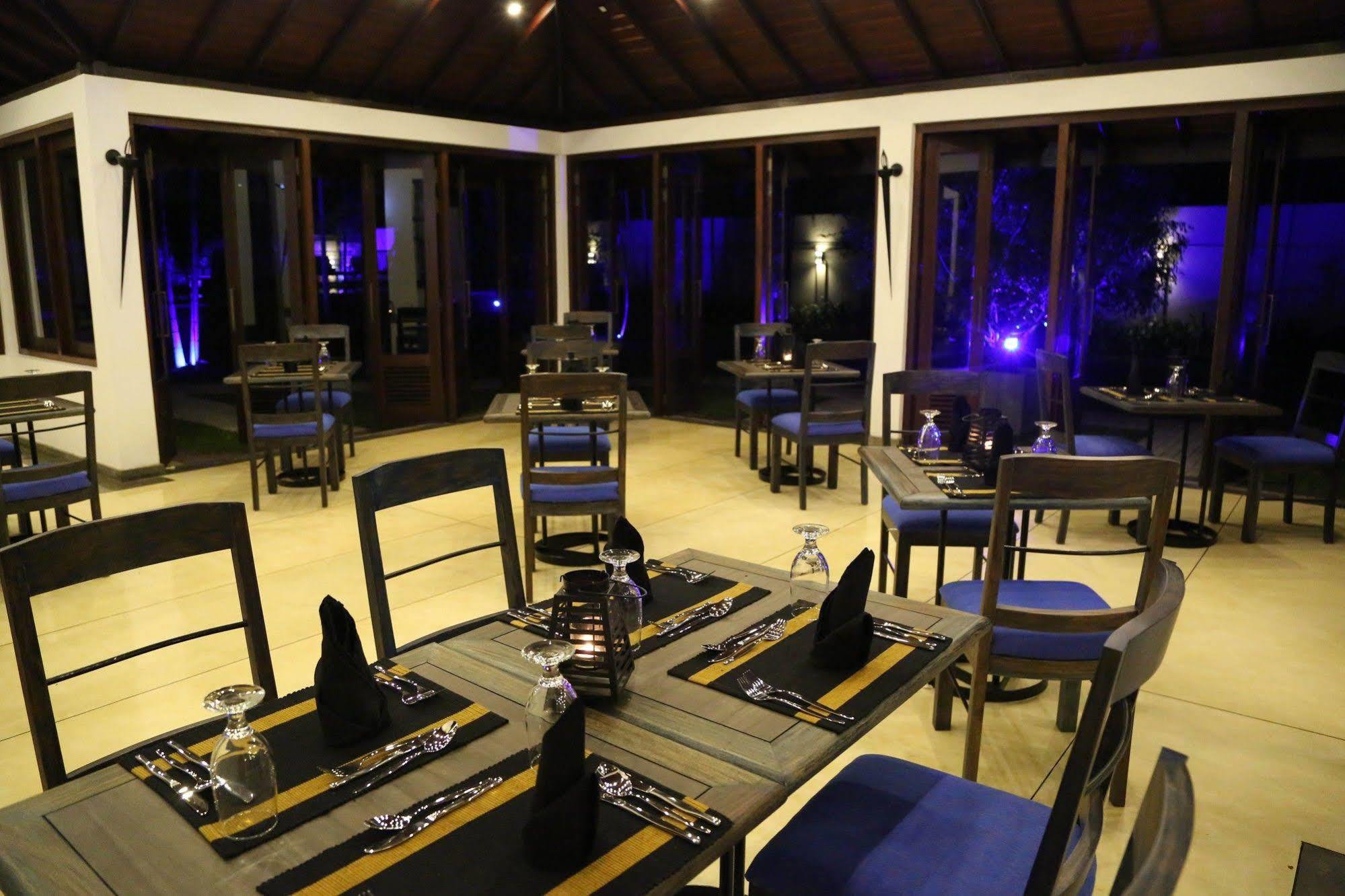 Tranquil Negombo Boutique Hotell Eksteriør bilde