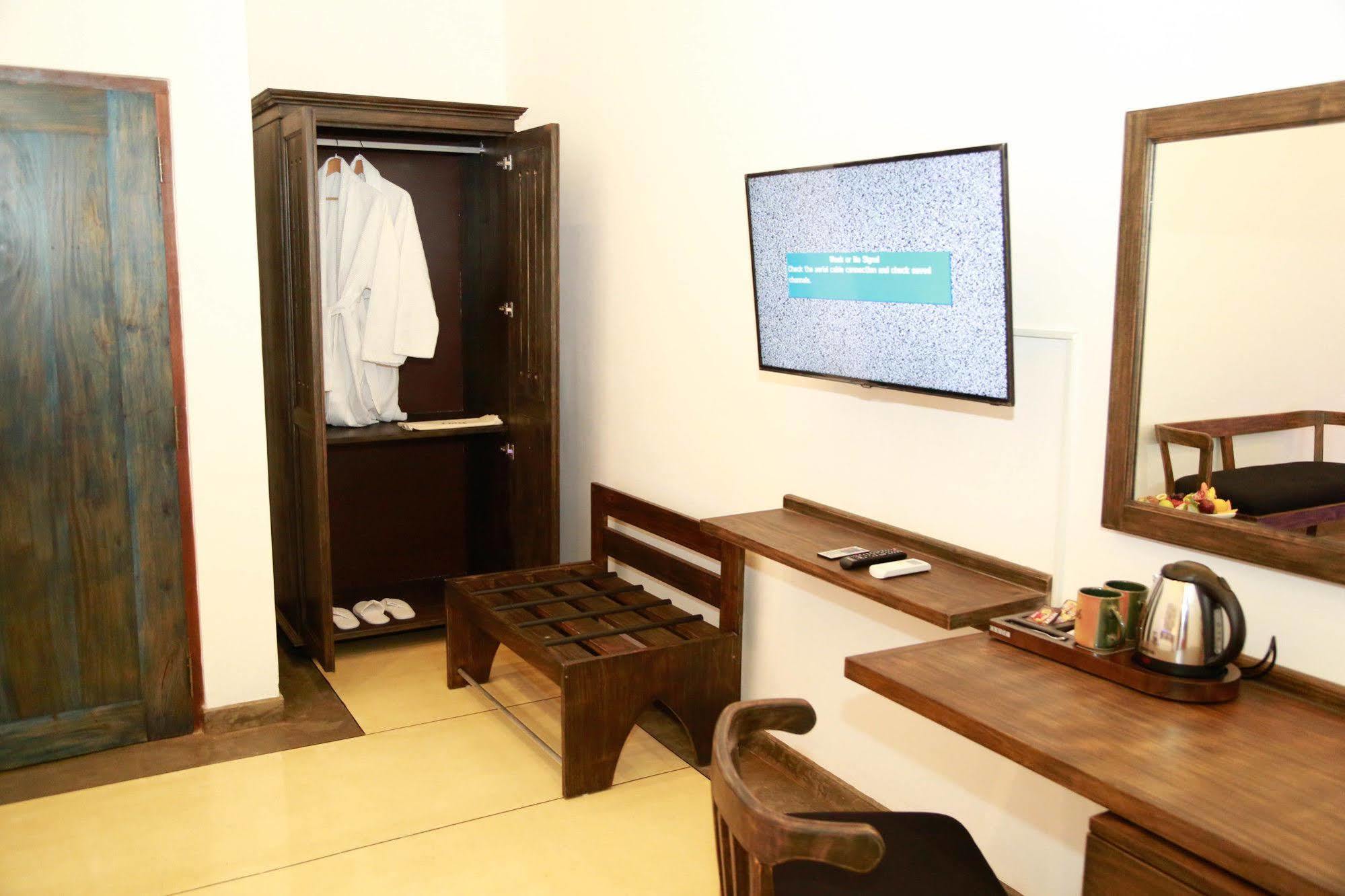 Tranquil Negombo Boutique Hotell Eksteriør bilde